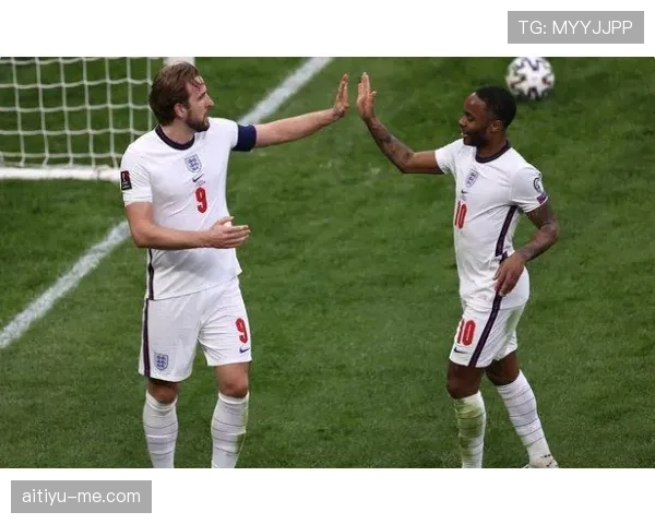 凯恩 vs 希勒：历史地位差距在哪