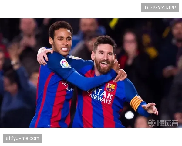 内马尔在巴萨三冠王赛季的战术角色：MSN体系中的真实定位与作用解析